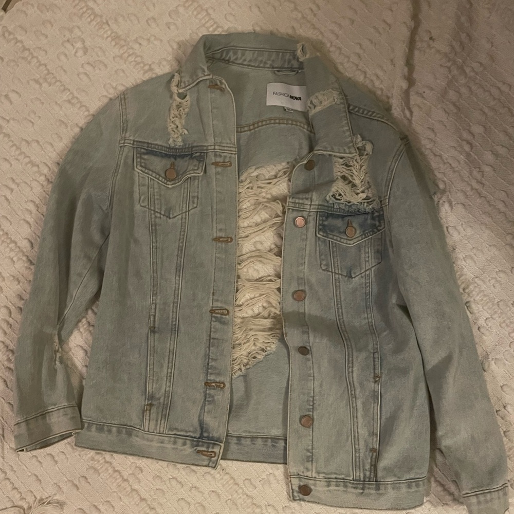 Fashion Nova Ripped Jean Jacket - Light Blue NWOT